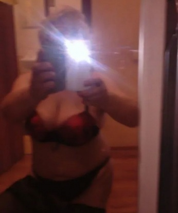 Анкета проститутки Ульяночка - город Зориотар, 46 лет, №5918